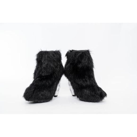 Chanel fur ice heel boots. - Picture 2 of 3